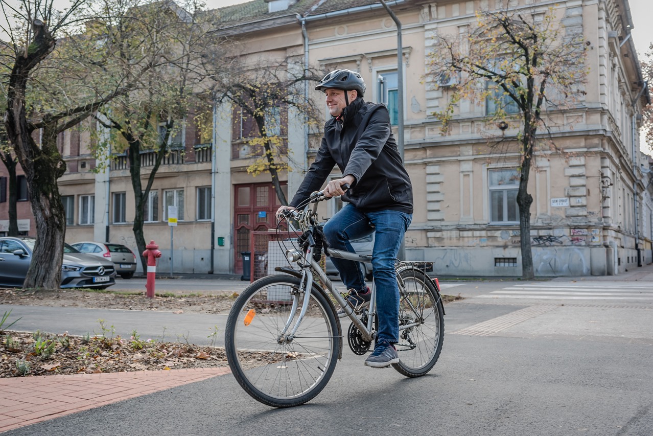 Sándor Nagy, vice mayor if Szeged is cycling to work. The power of example is the best way to transform a city