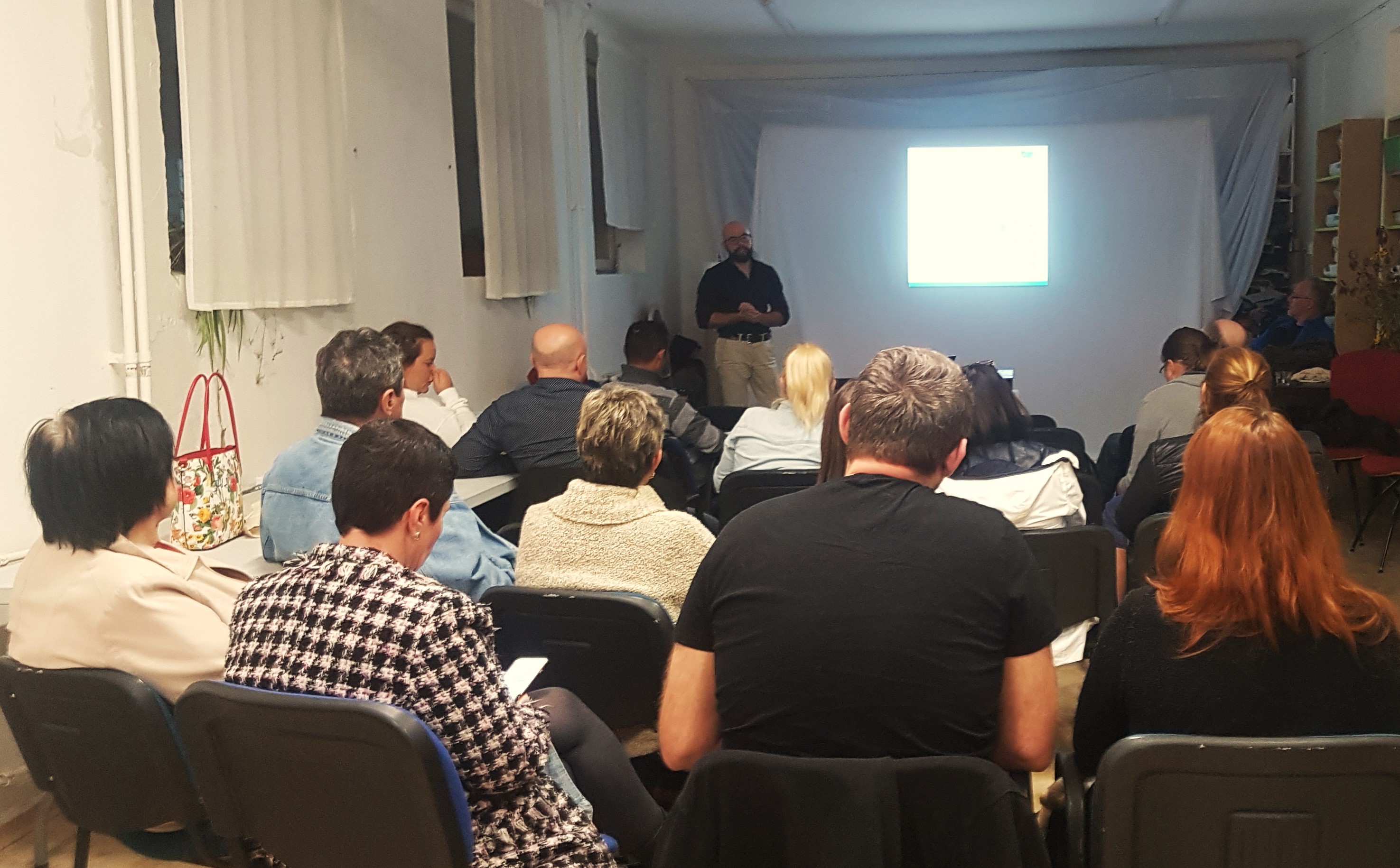 Evening meeting of the social housing tenants