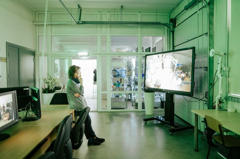 Valmiera Vocational Training Center introduces the 3D Virtual Cave, the only such 3D virtual laboratory in Eastern Europe.