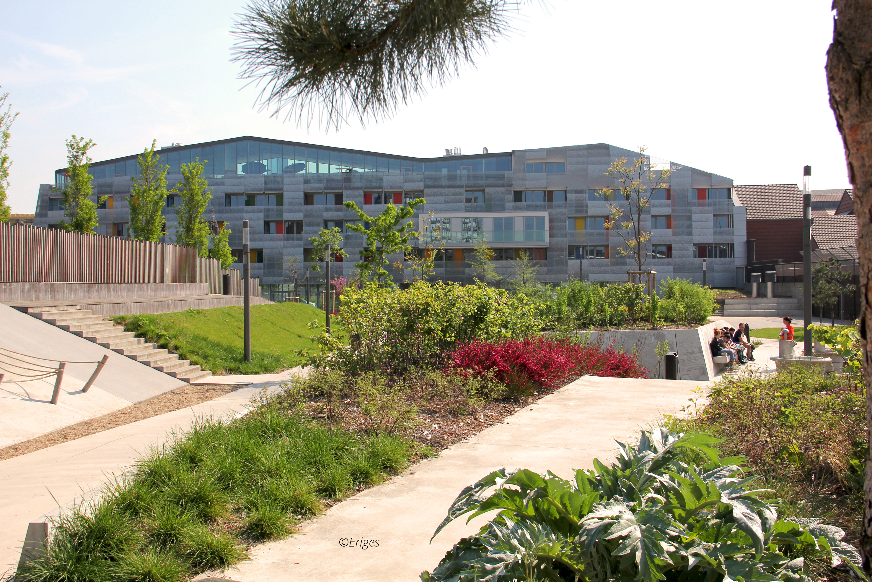 How do Seresians perceive their green spaces?