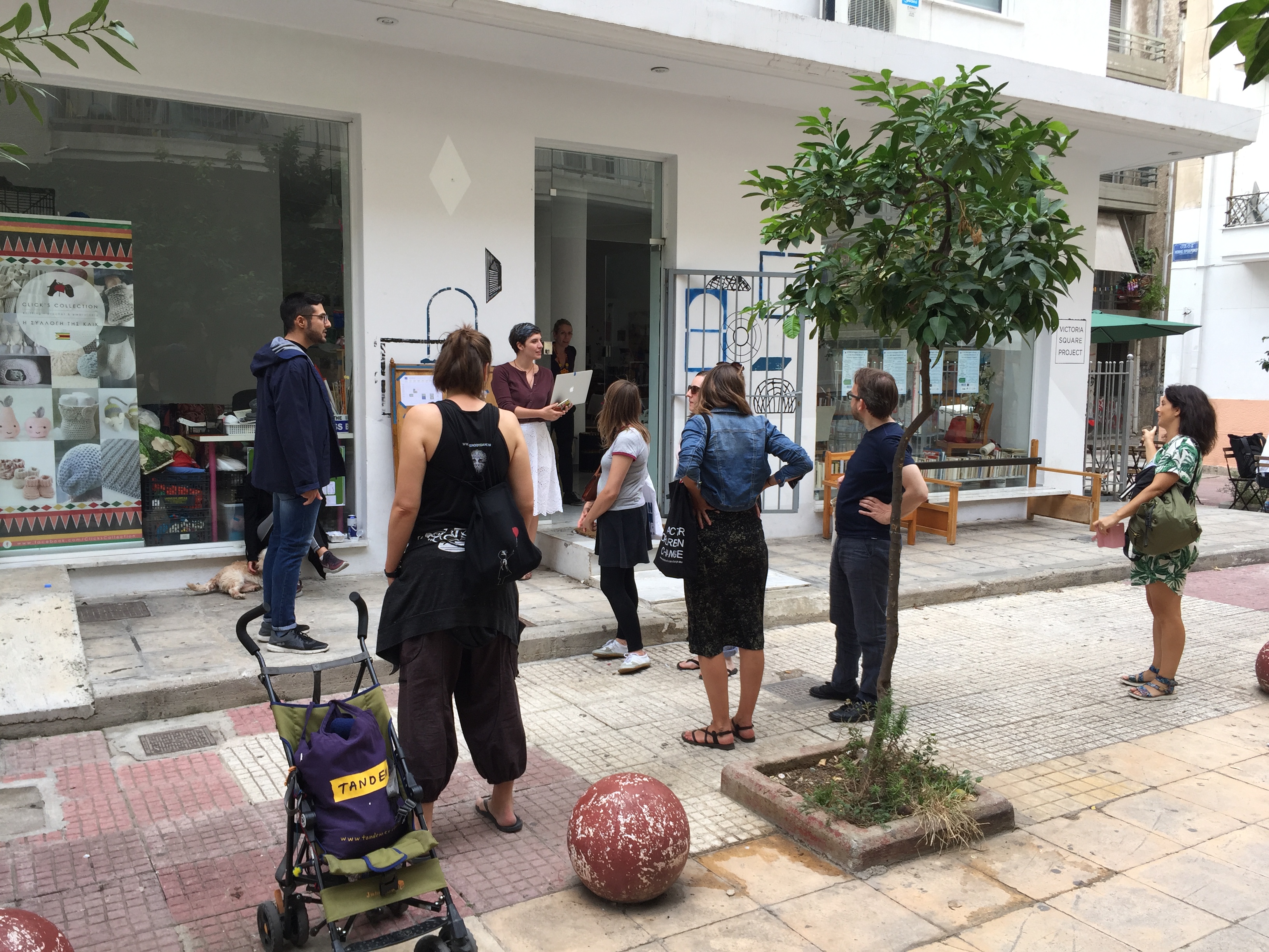 Visit to the Victoria Square Project. Photo by Levente Polyak