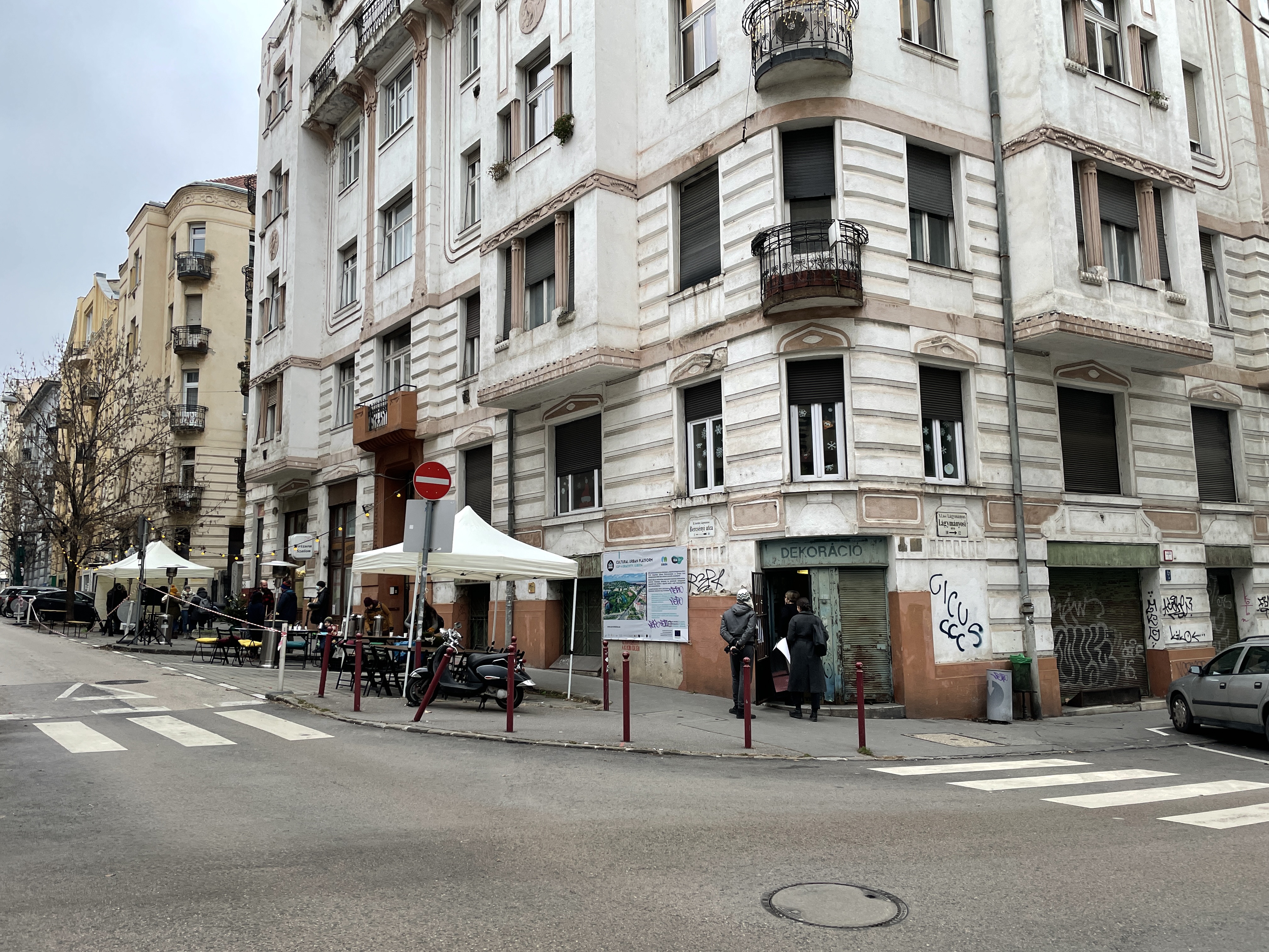 A vacant municipal property to become the future Adaptér. Photo by Levente Polyak