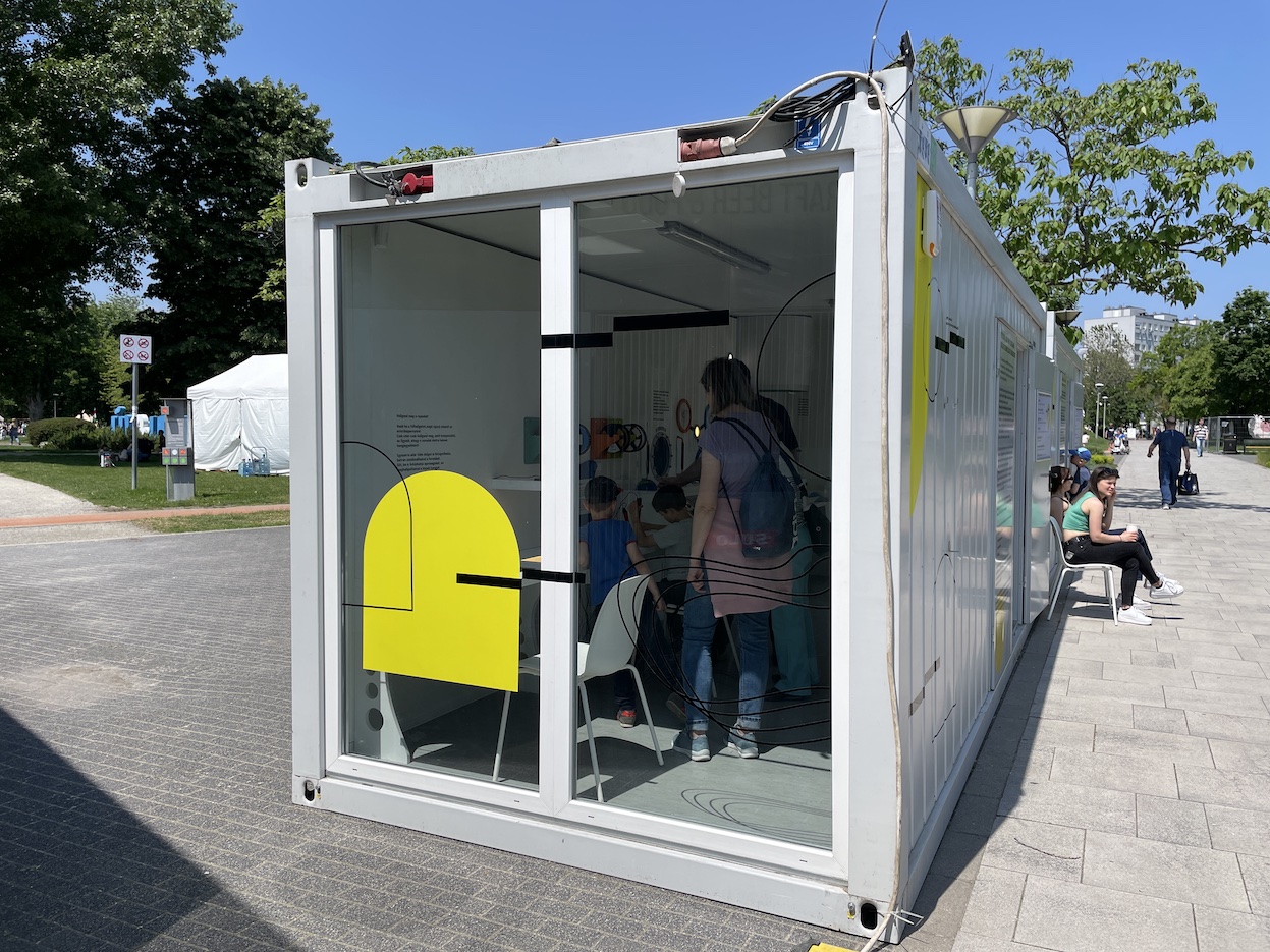 Container in Bikas Park (Photo by Levente Polyak)