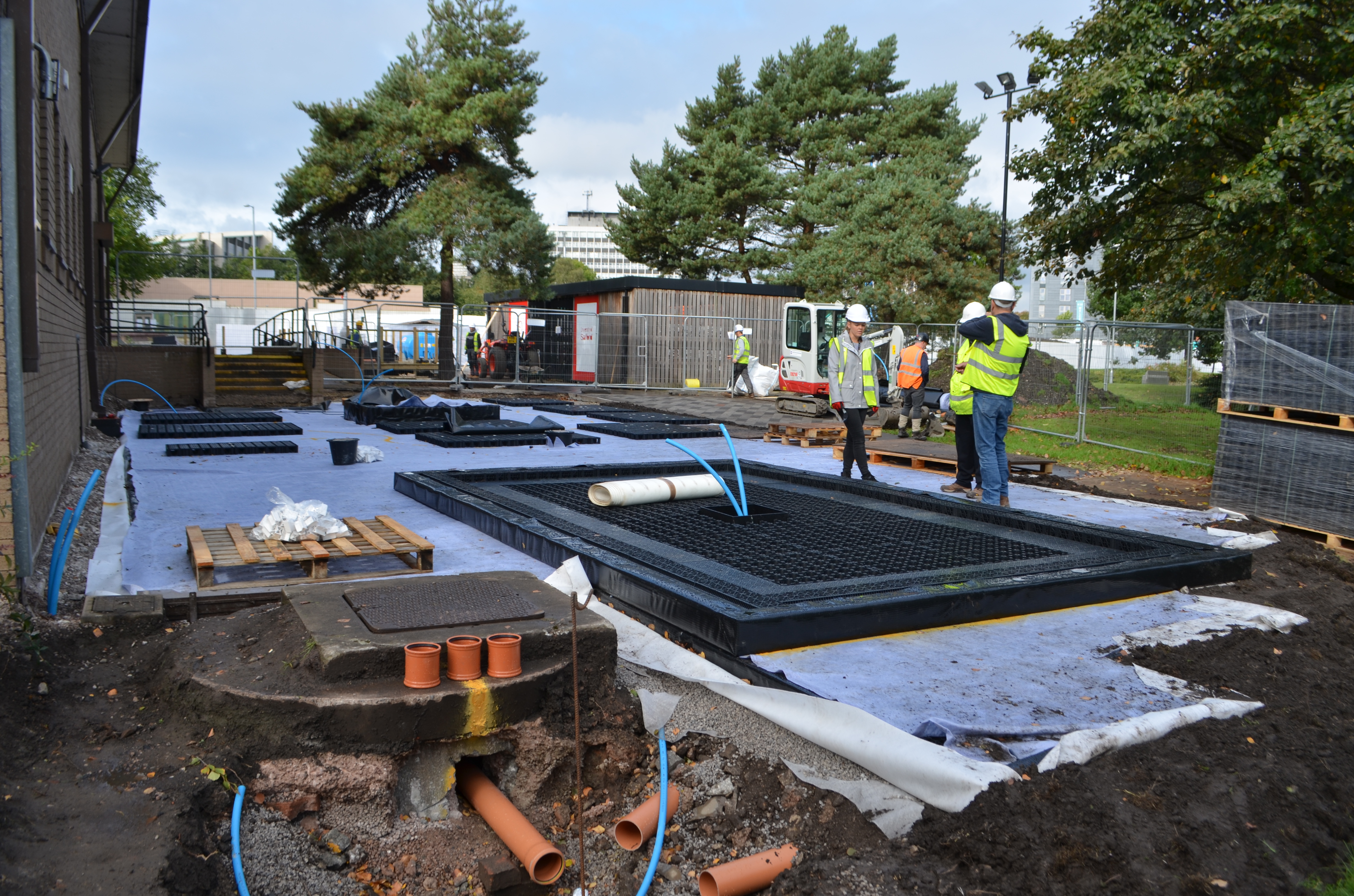 construction of the raingarden