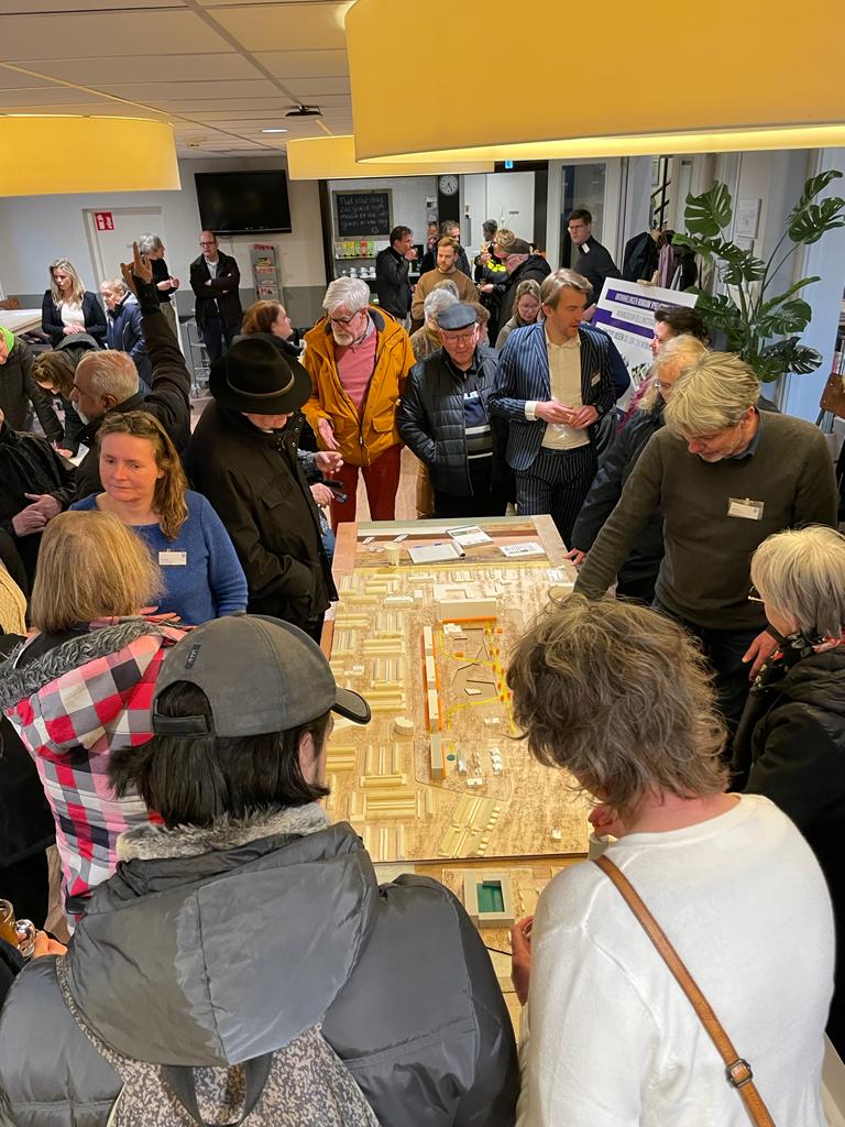 Neighbourhood talks about the layout of Belaveld