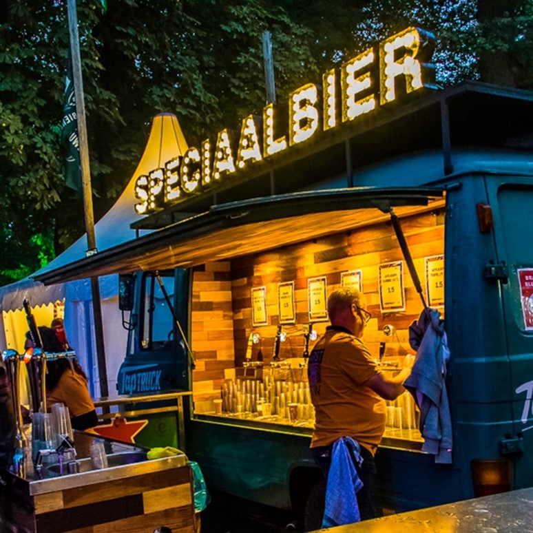 (Source: facebook.com/bredabarst)