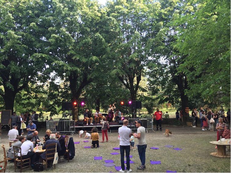 Community event at L’Autre Soie. Photo (c) Eutropian