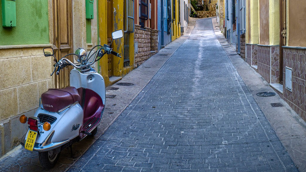 Almedina neighborhood