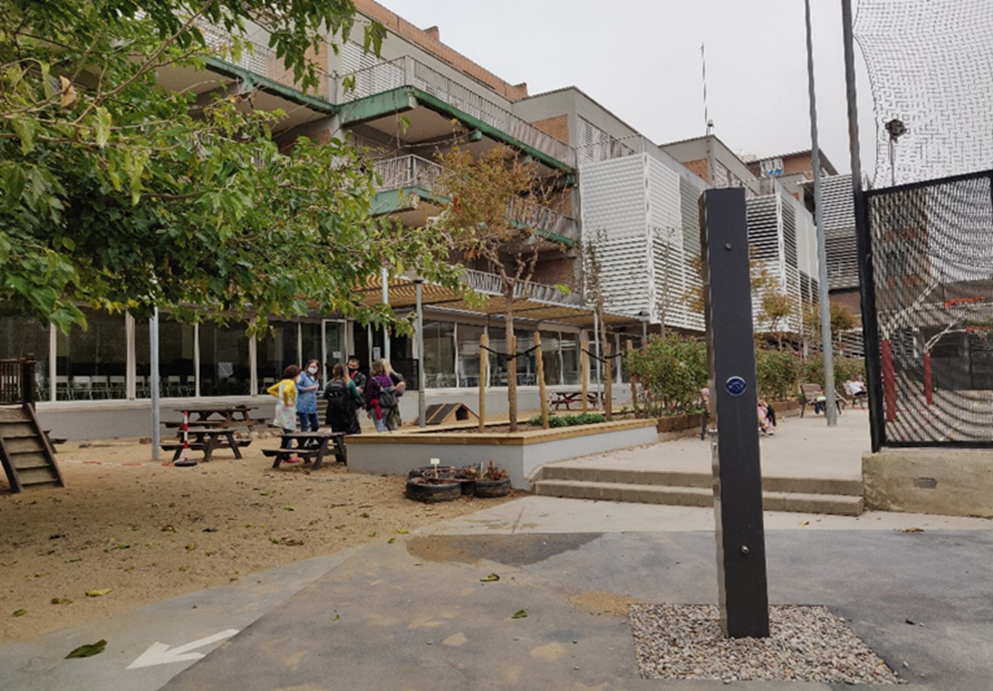 Figure 7. Green intervention in the schoolyard of the Poblenou school (Source: Communication Department, City of Barcelona).