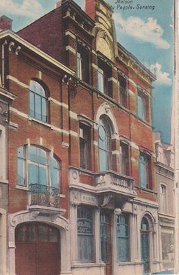 La Maison du Peuple in an old postcard