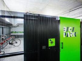 VoxPop has developed its first value proposition, a secure bike parking solution as an enabler of cycling in the City of Lisbon
