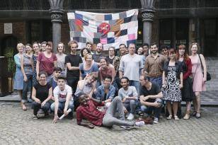 Curant co-housing duos