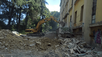 Cleaning Salus space