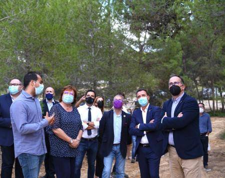 The Secretary of State for the Environment, Hugo Moran, visits the GUARDIAN project, the largest forest fire infrastructure in Europe