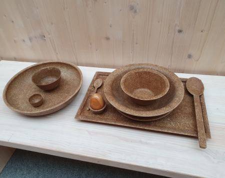 Processing of wood residues into 3D bio-composites